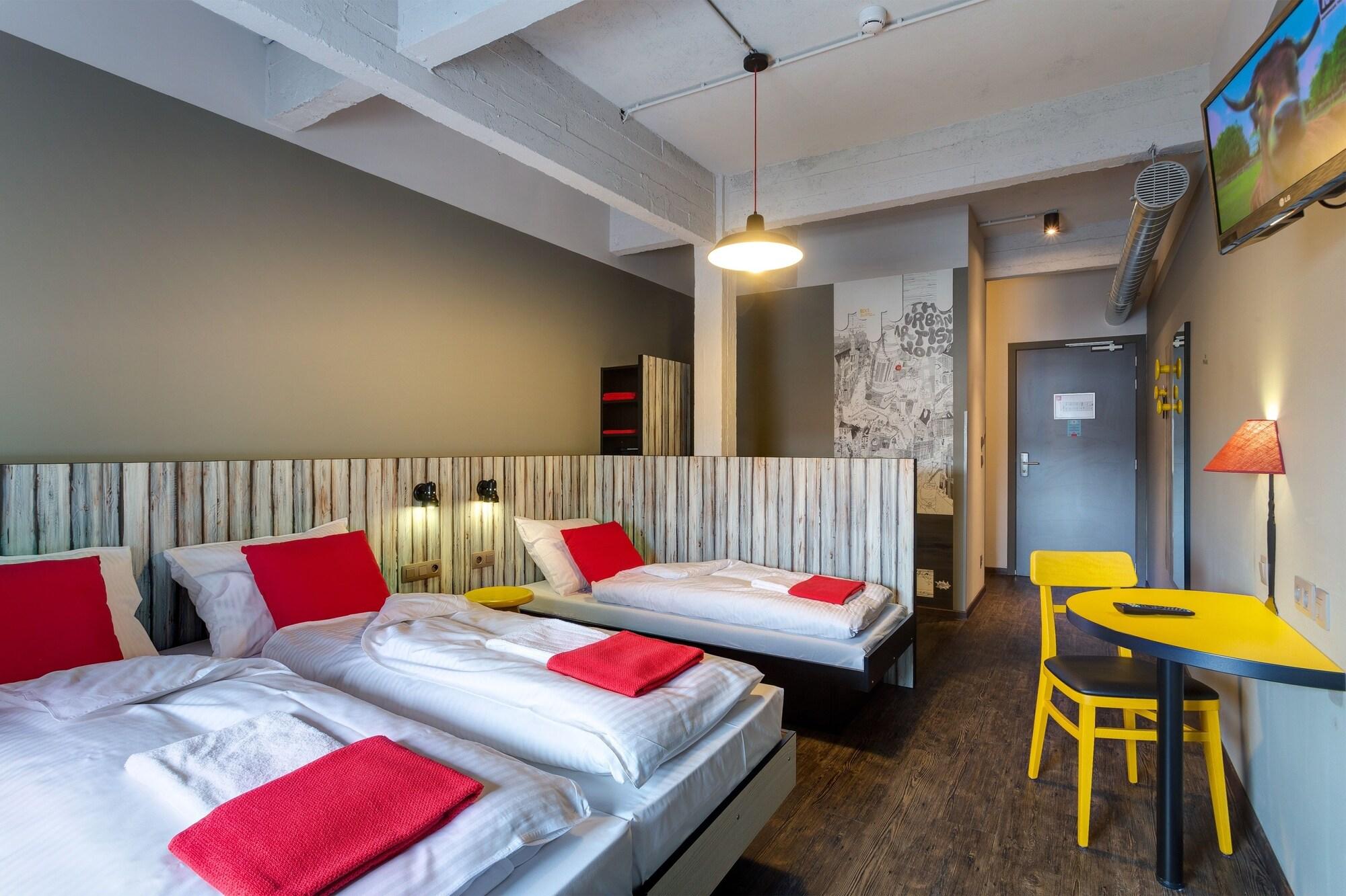 Meininger Hotels Bruxelles City Center Sint-Jans-Molenbeek Екстер'єр фото
